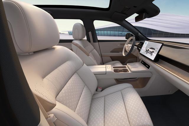 豐田鉑智3X 12月8日線上下訂：搭載Momenta 5.0端到端高階智駕-有駕