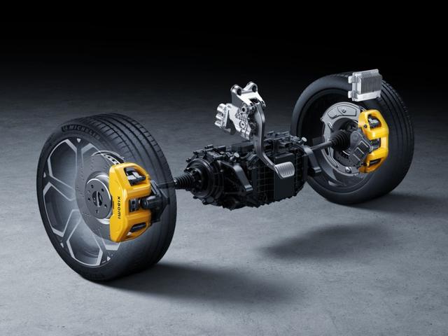 Ultra并非小米SU7最強(qiáng)版！雷軍還憋了個(gè)“四電機(jī)”大招！-有駕