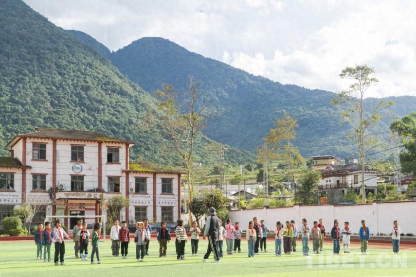 推動教育強區建設高起點開局 譜寫新時代西藏教育嶄新篇章