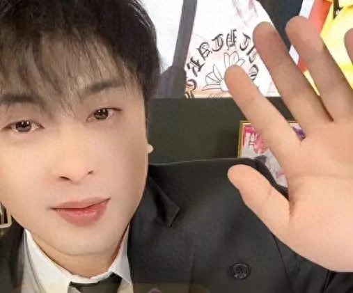 辛巴已經五次宣布退網