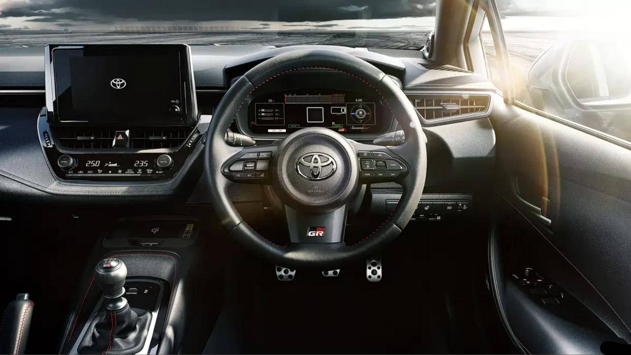 玩性能的卡羅拉,340匹馬力+GR-Four全時四驅,還有6速手動變速箱