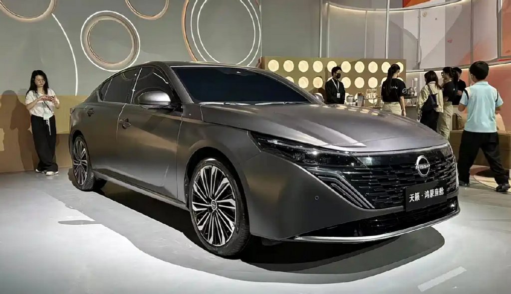 全新日產N6首發,1.5L插混動力,9萬塊的話買嗎?