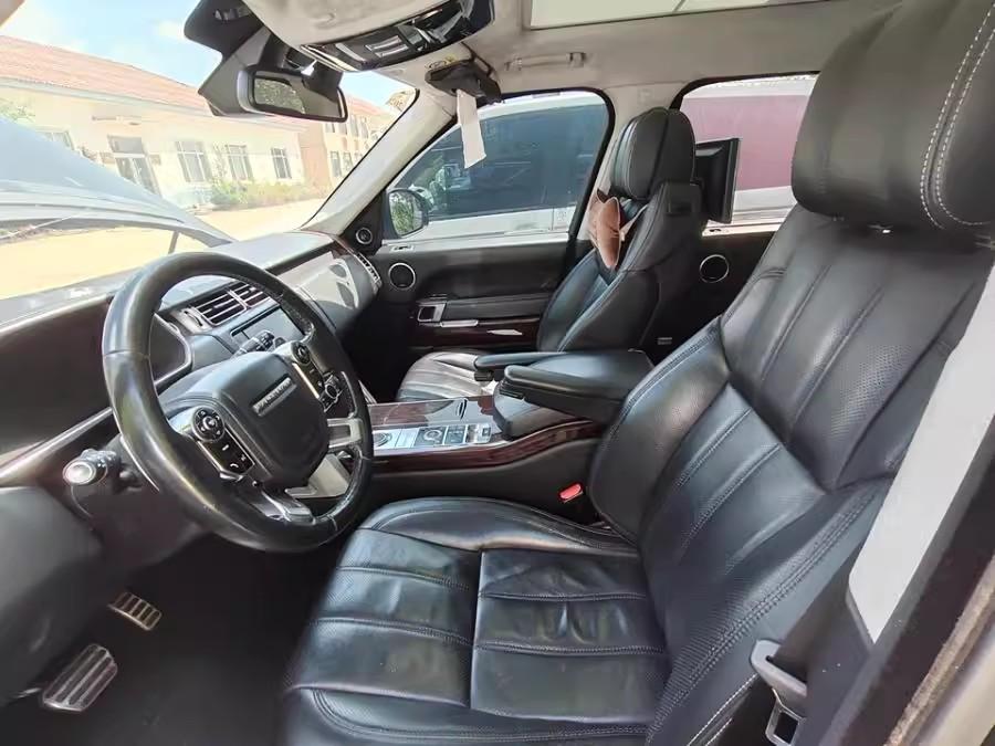 魯YP7777報廢路虎越野車5500元起拍,已吸引57人報名參拍